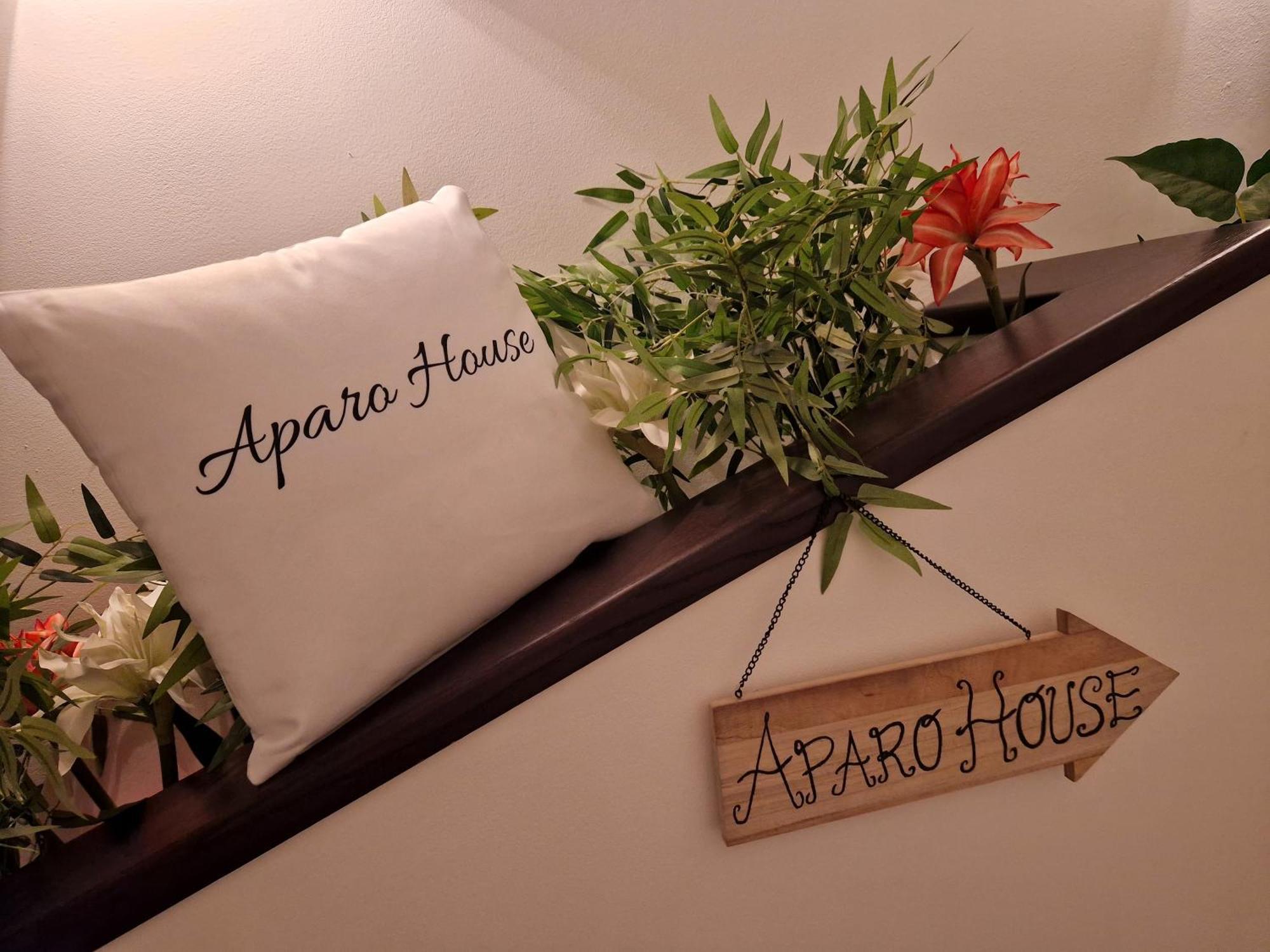 Aparo House Apartment *